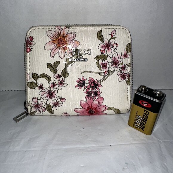 Guess Floral Print Zip-Around Wallet With Card & Coin Compartments - Picture 2 of 5